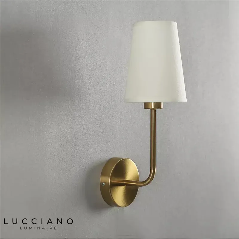 Applique murale LED élégante et épurée