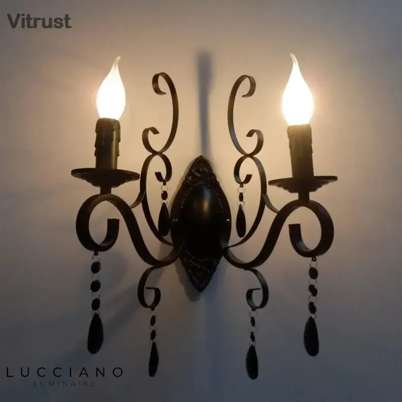 Voici le titre transformé, en gardant les deux premiers mots identiques :
Applique murale Vintage élégante et lumineuse