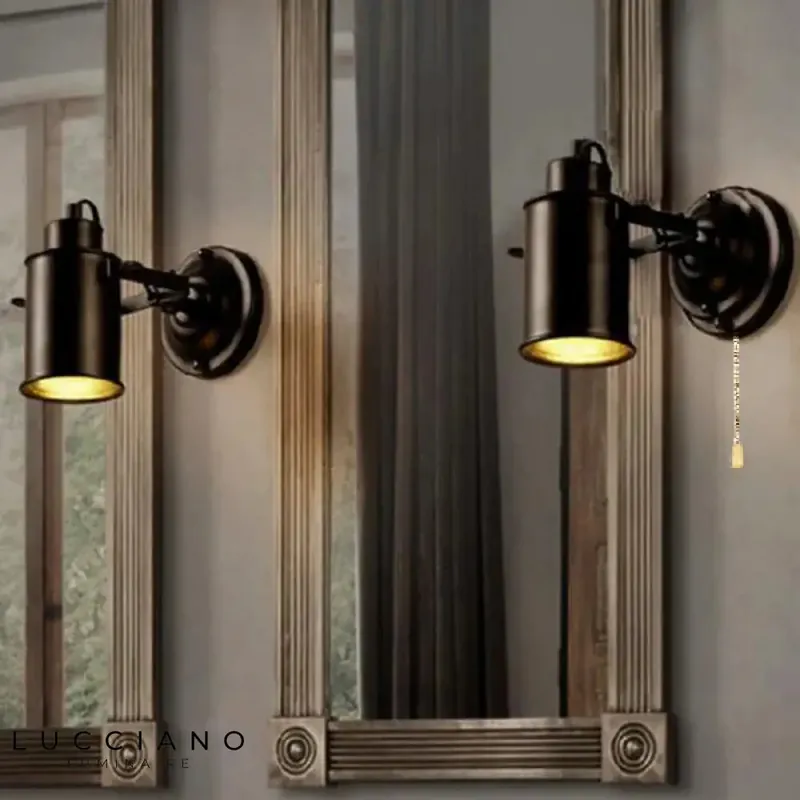 Voici le titre transformé :
Applique murale industrielle Design Métal Brut