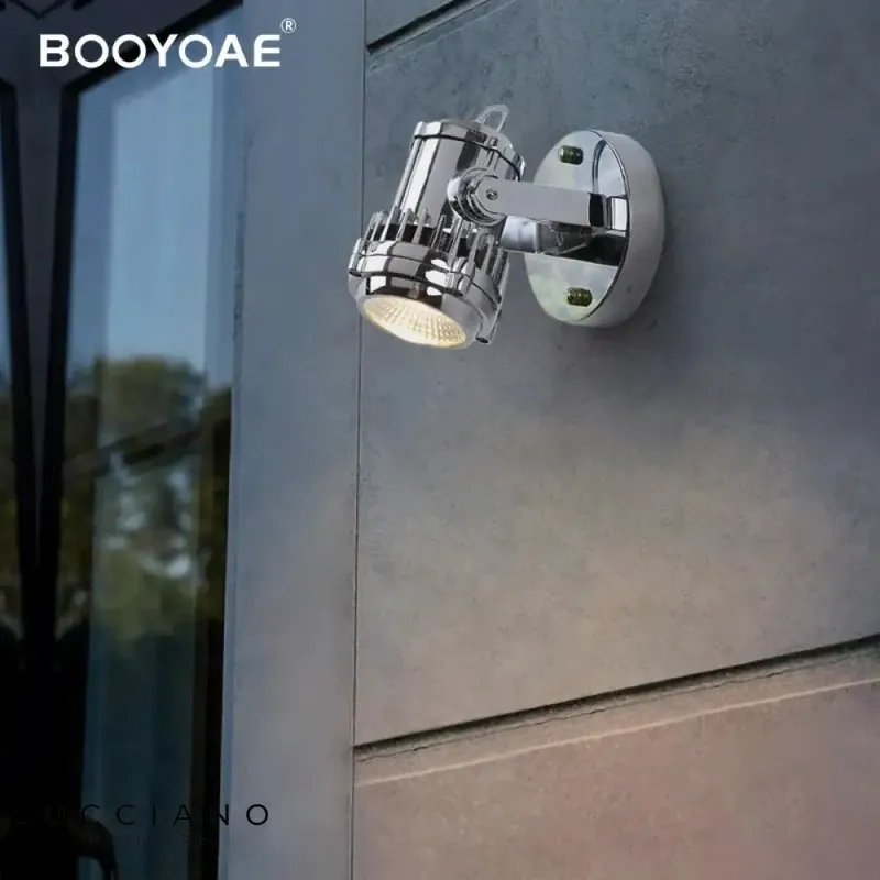 Voici le titre transformé :
Applique murale extérieure aluminium design lumineux élégant