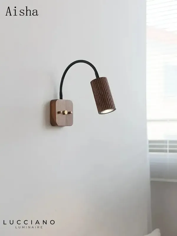 Voici le titre transformé :

Applique murale rétro patine vintage bois