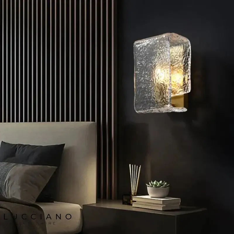 Voici ma proposition :
Applique murale nordique design élégant salon