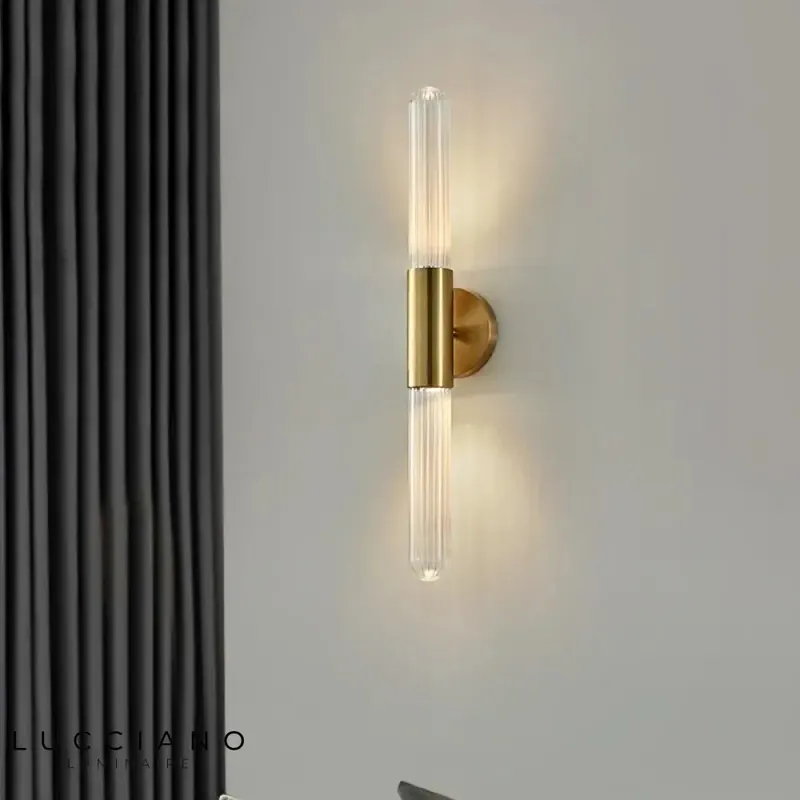 Applique murale en verre design élégant lumineux.
