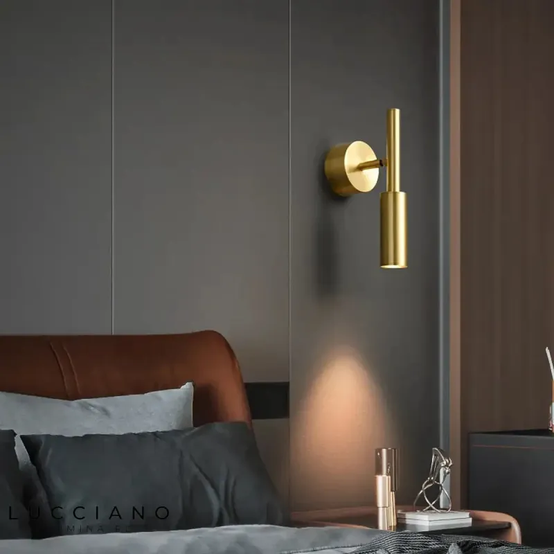Voici ma proposition :
Applique murale LED rotative témoins lecture