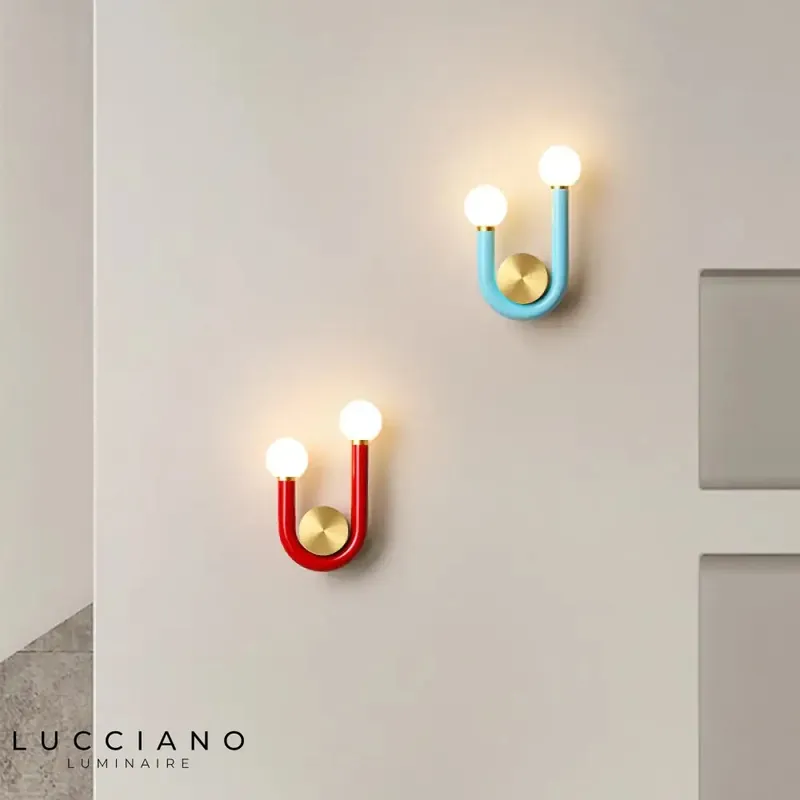 Applique murale blanche en métal tube design scandinave lumineux