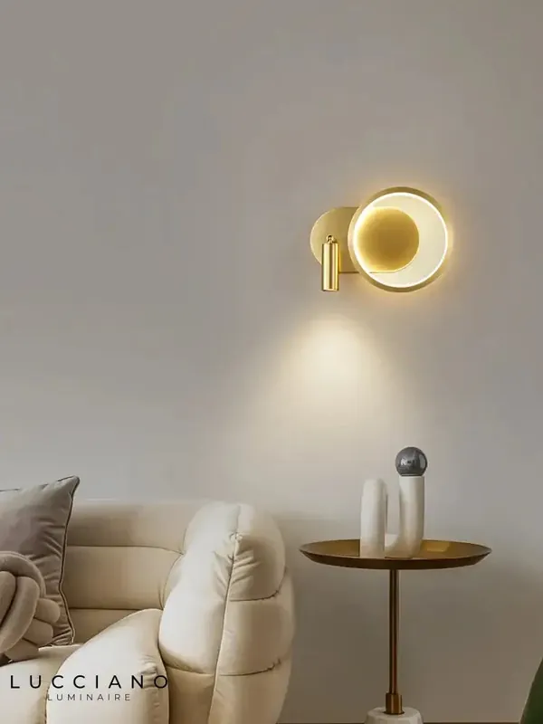 applique murale led design dorée urbain épuré