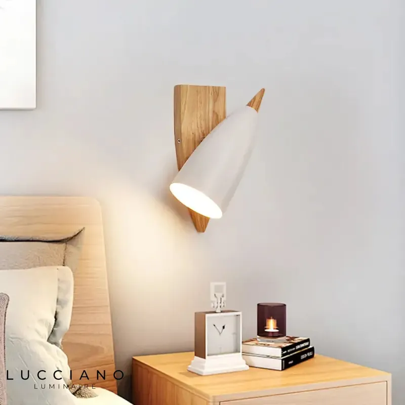 Applique murale blanche bois nordique design LED élégant