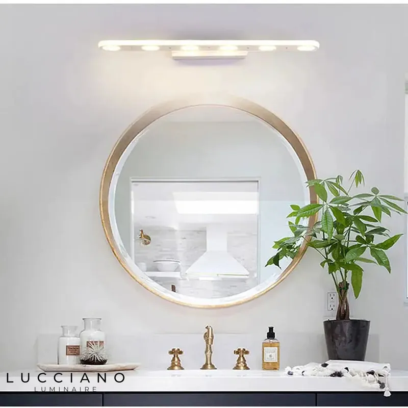 Applique murale LED élégante design salle bain