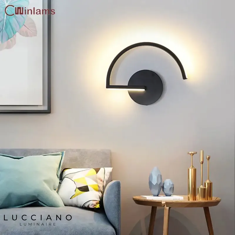 Voici le résultat :
Applique murale design scandinave épuré minimaliste