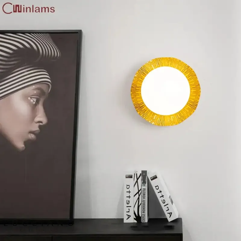 Applique murale design élégante contemporaine lumière.