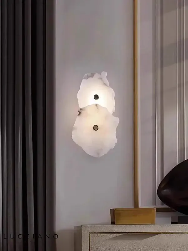 Voici le titre transformé :
Applique murale marbre cuivre élégante minimaliste