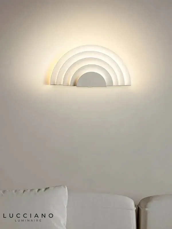 Applique murale design épuré lumineux contemporain.