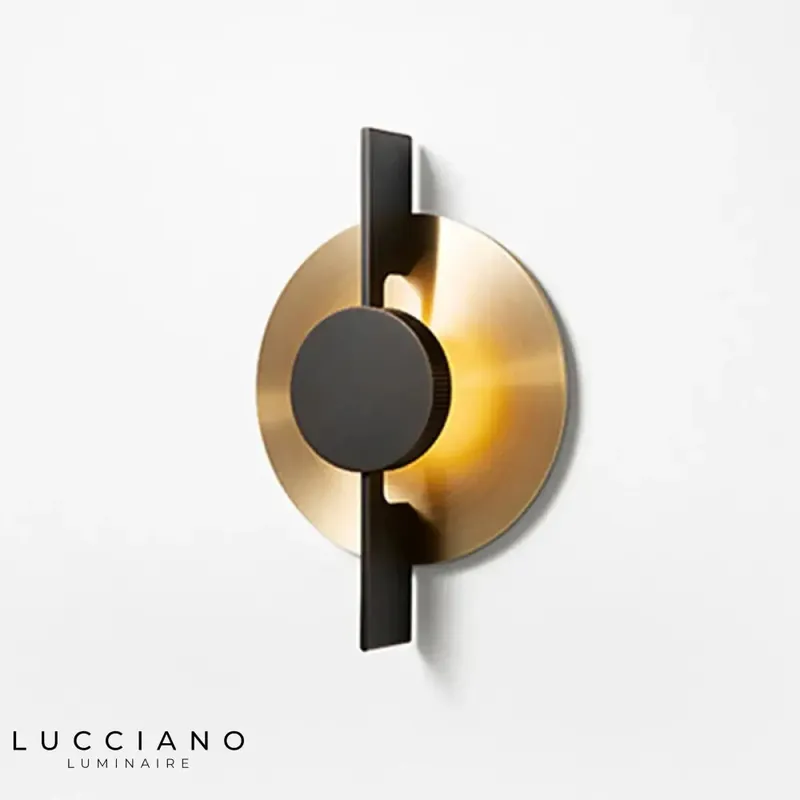 Voici le titre transformé, en conservant les deux premiers mots :
Applique murale luxe élégante dorée design.