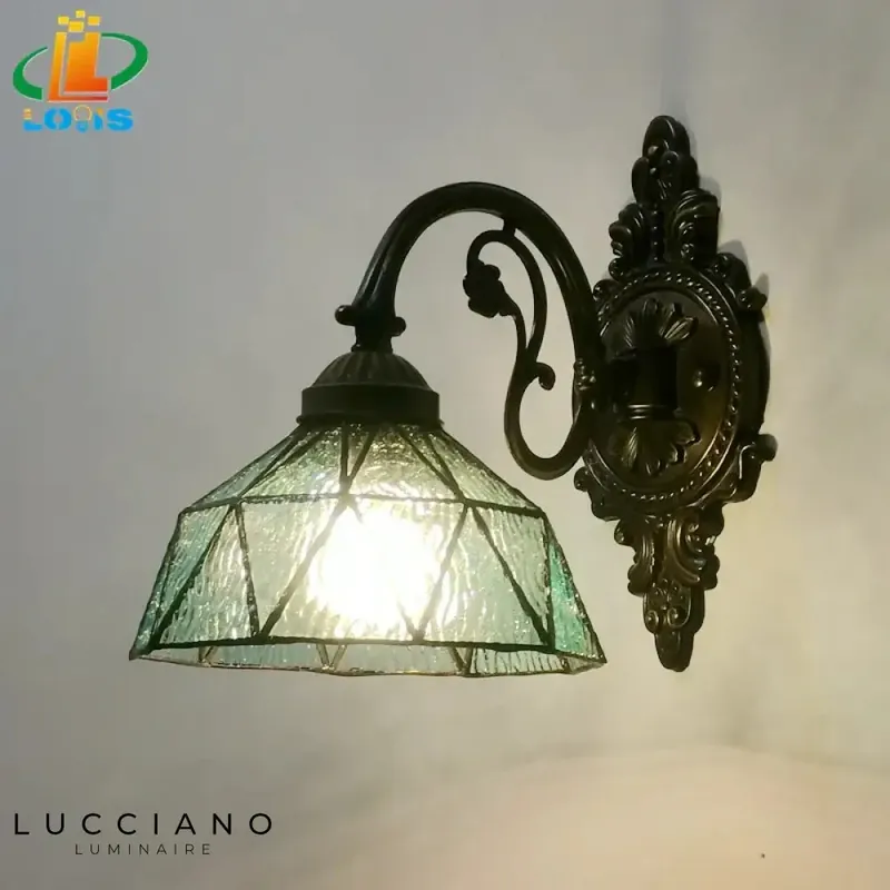 applique murale style tiffany vitrail coloré artisanal
