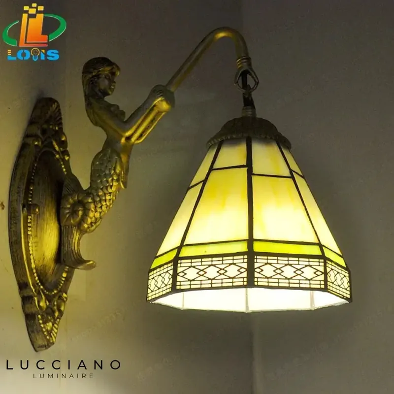 Applique murale style baroque lumineux et chaleureux