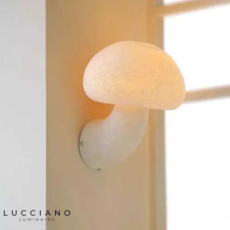 Voici le titre transformé :
Applique murale champignon scandinave chic lumineux