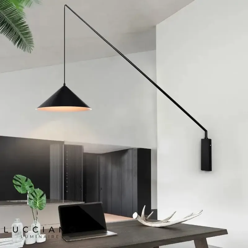 Voici le titre transformé :
Applique murale nordique design métal brut