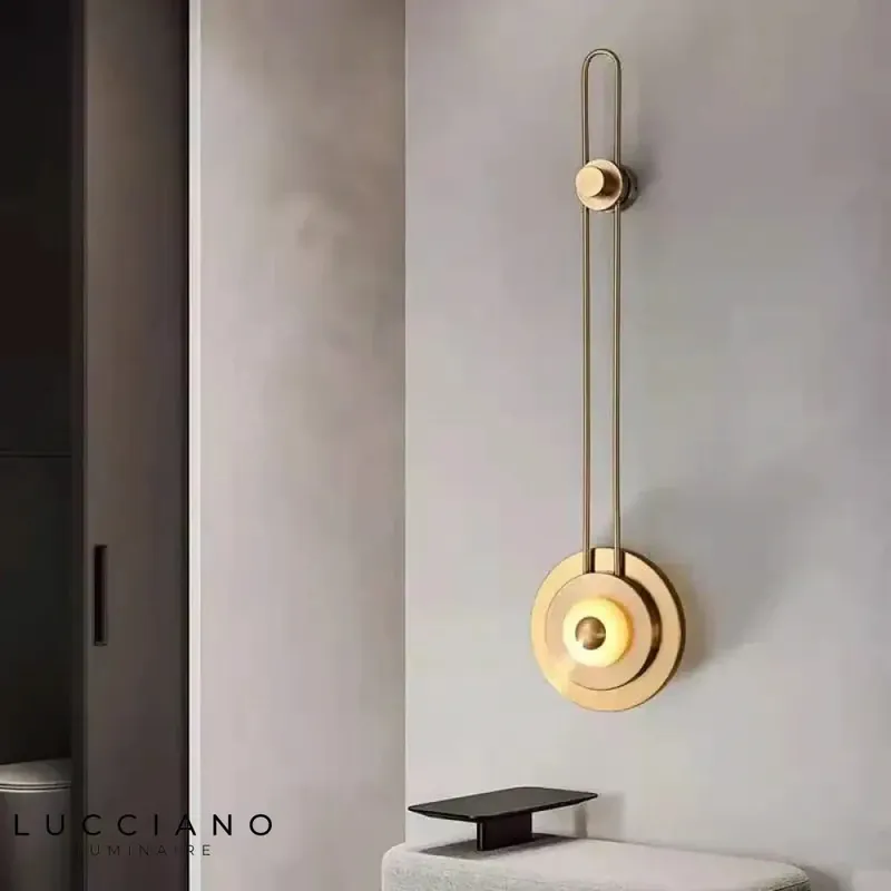 Voici le nouveau titre :
Applique murale moderne élégante design épuré