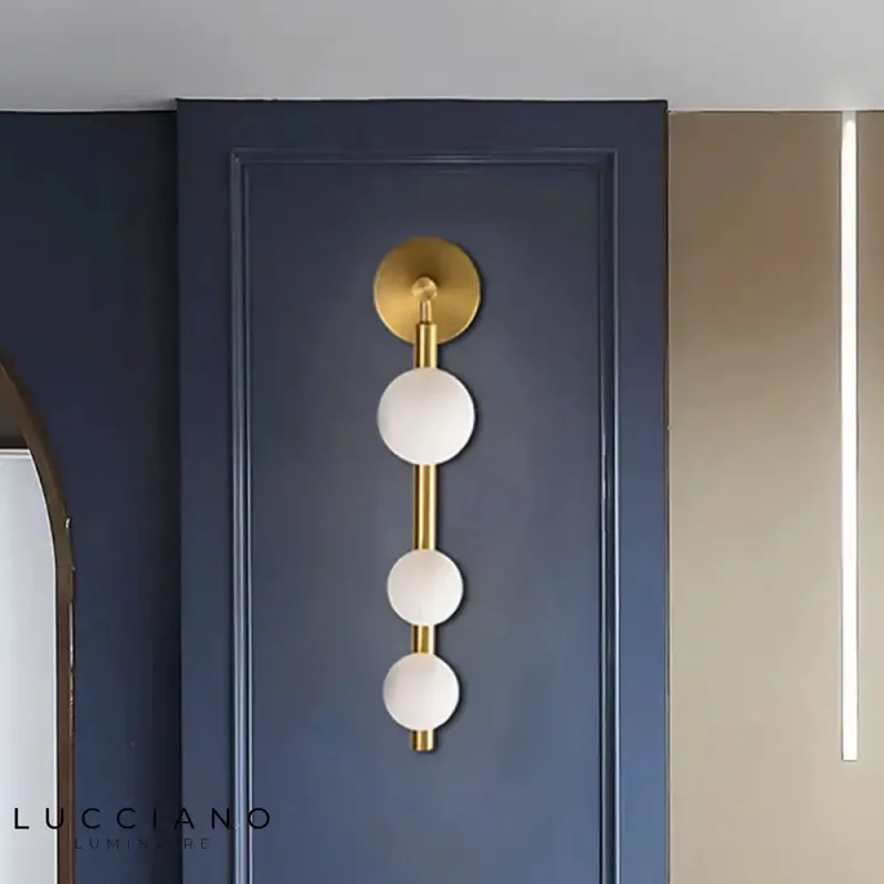 Voici ma proposition :
Applique murale décorative luxe chic design