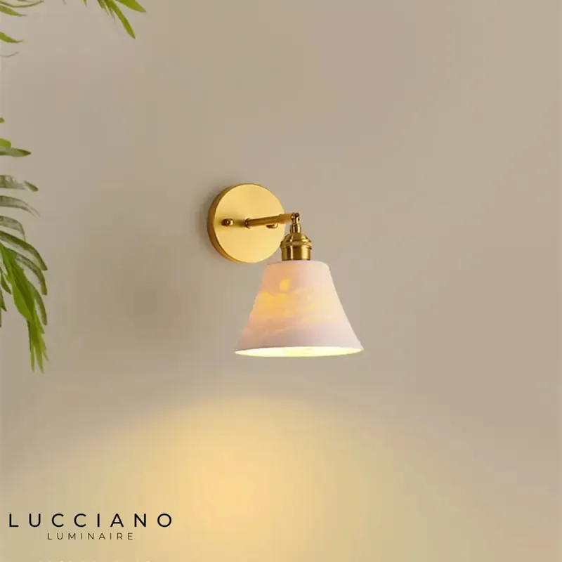 Applique murale en céramique nordique élégante.