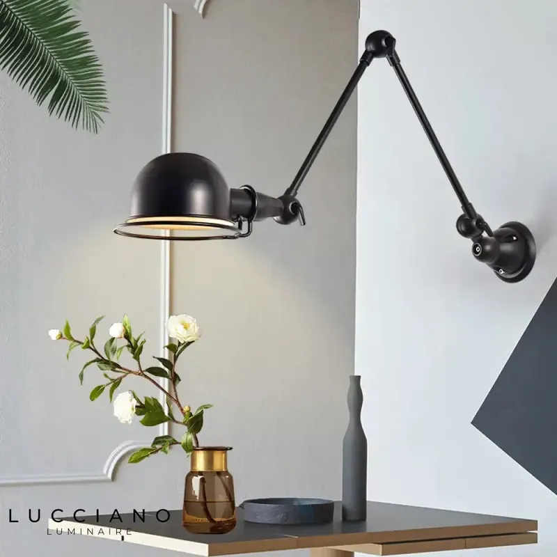 Voici ma proposition :
Applique murale nordique élégante design minimaliste