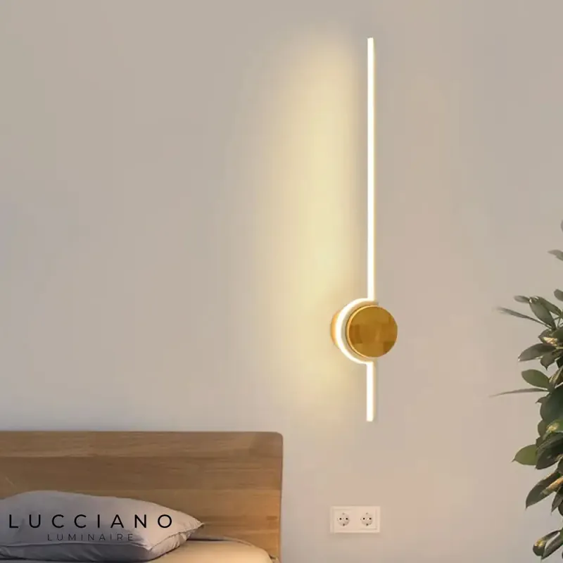 Applique murale bois design élégant lumineux.