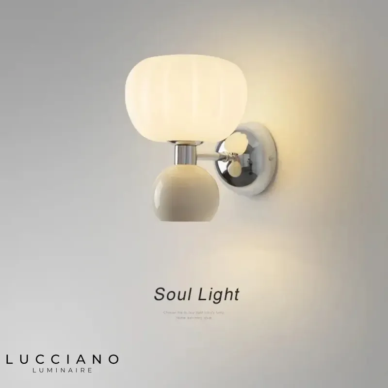 applique murale dorée led tendance design lumineux chic