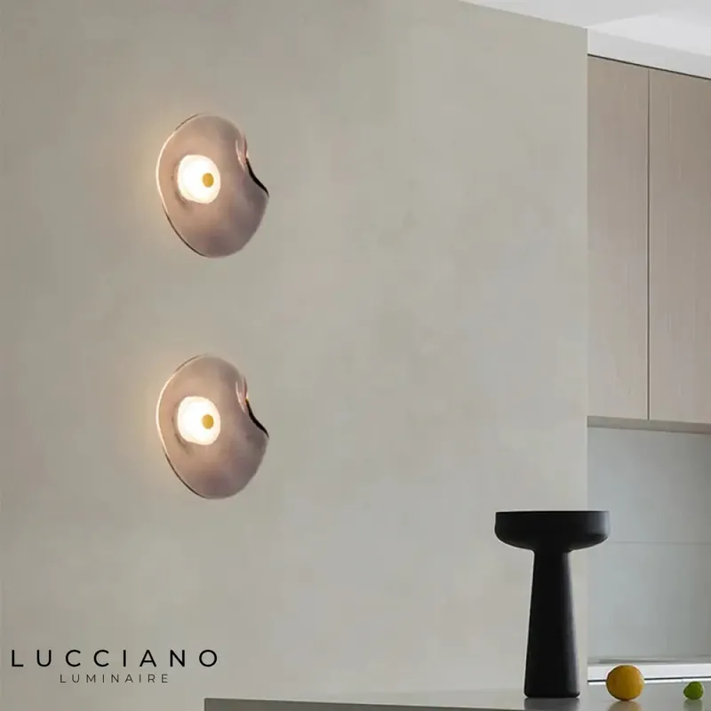 Applique murale LED art déco : élégance lumineuse moderne.