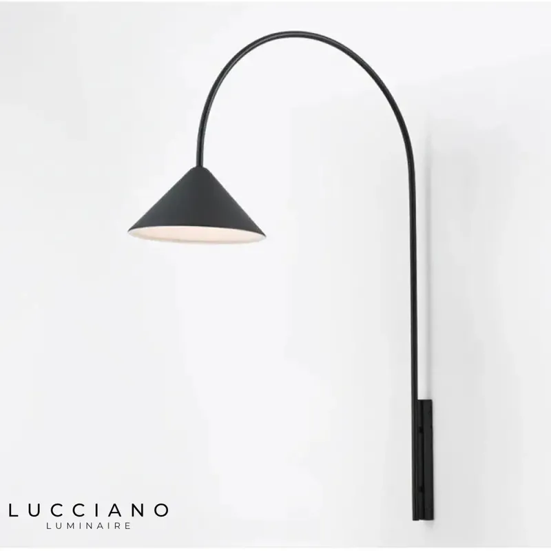 Applique murale nordique design élégant lumineux.