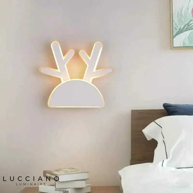 Applique murale moderne minimaliste bois scandinave.