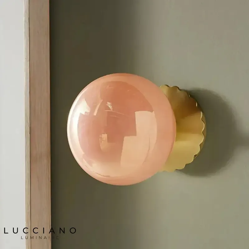 Applique murale led moderne élégante lumière.